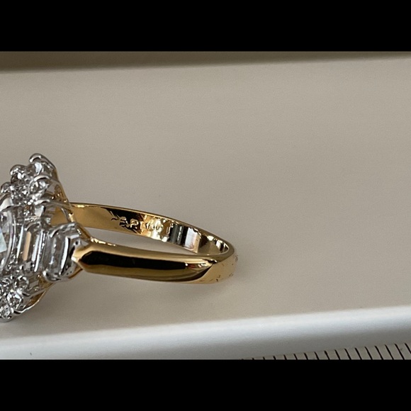 Vintage Victorian styled Ring - Picture 6 of 9